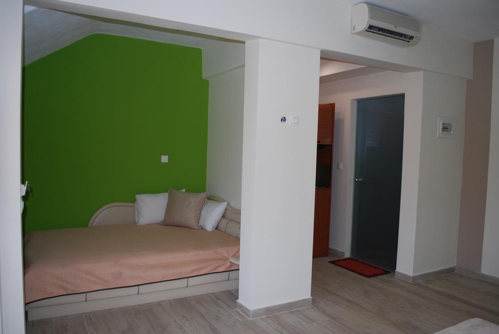Family House Emerald Limenaria  Extérieur photo